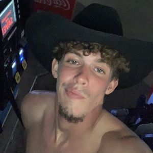 Meet your posher, Aiden.